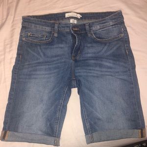 Bermuda blue Jean shorts stretchy fit